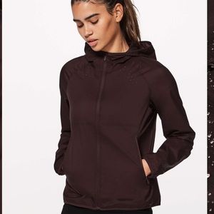 Lululemon like the windshell jacket
